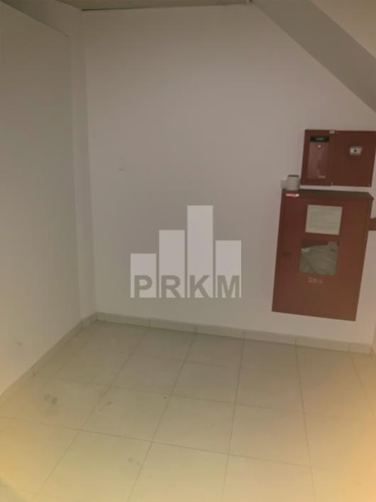 Thumb-1